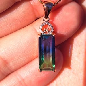 BlueGreen Crystal Fashion Necklace in Rose Gold Color Chain